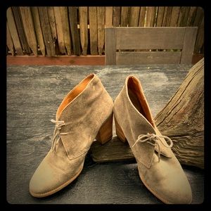 1937 Suede shoe boot 2 inch heel